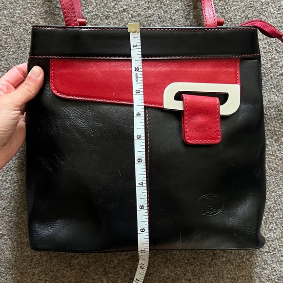 VTG 90s Y2K Leather Shoulder Bag Transformable to a Backpack Black & Red Retro - Picture 13 of 16